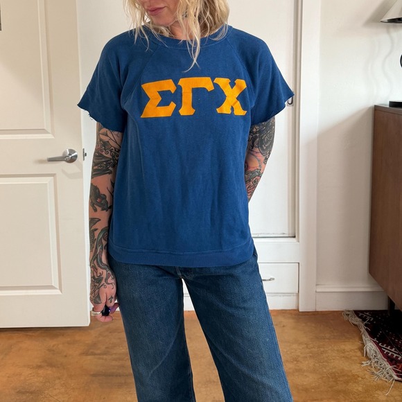 Vintage 1970s Sigma Gamma Chi Fraternity blue cut off sweatshirt - Picture 2 of 4